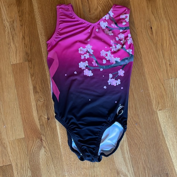 Garland Gymnastics Leotard - Picture 1 of 3